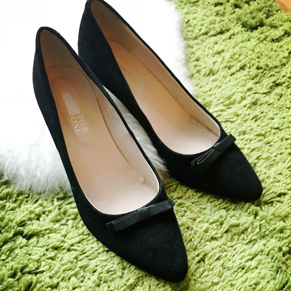Pier One black suede leather low heels shoes